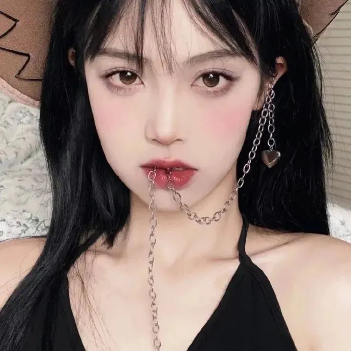 莱拉
